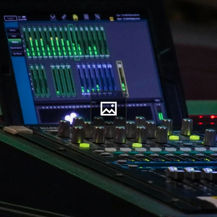Audio sound mixing board