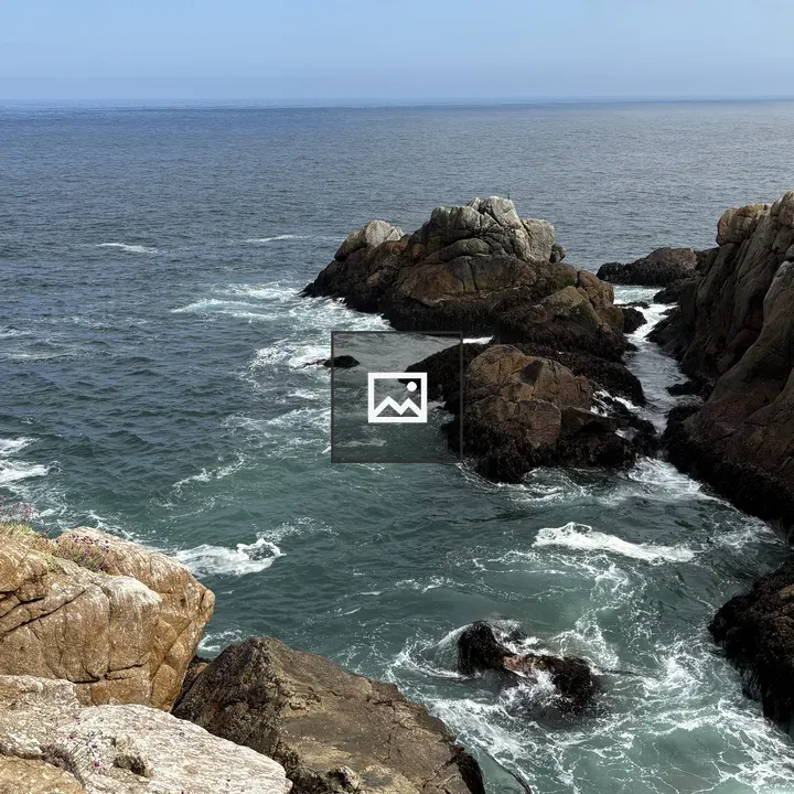 Rugged shoreline rocks Concón