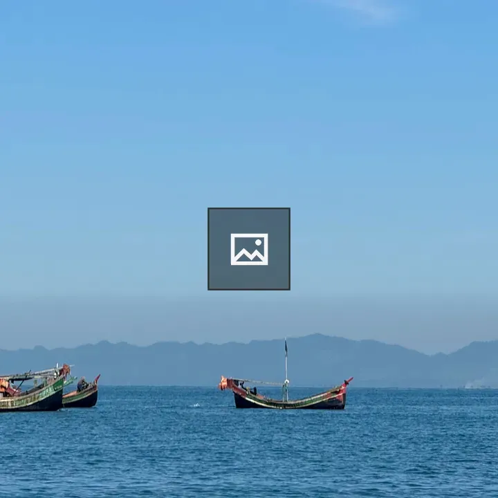 Three Ships in the Ocean