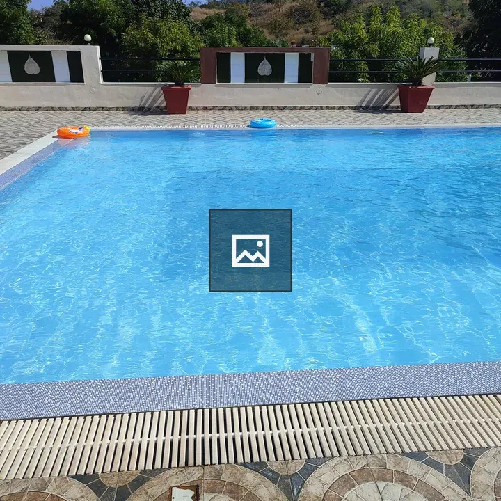 Pool foreground with mountain vista