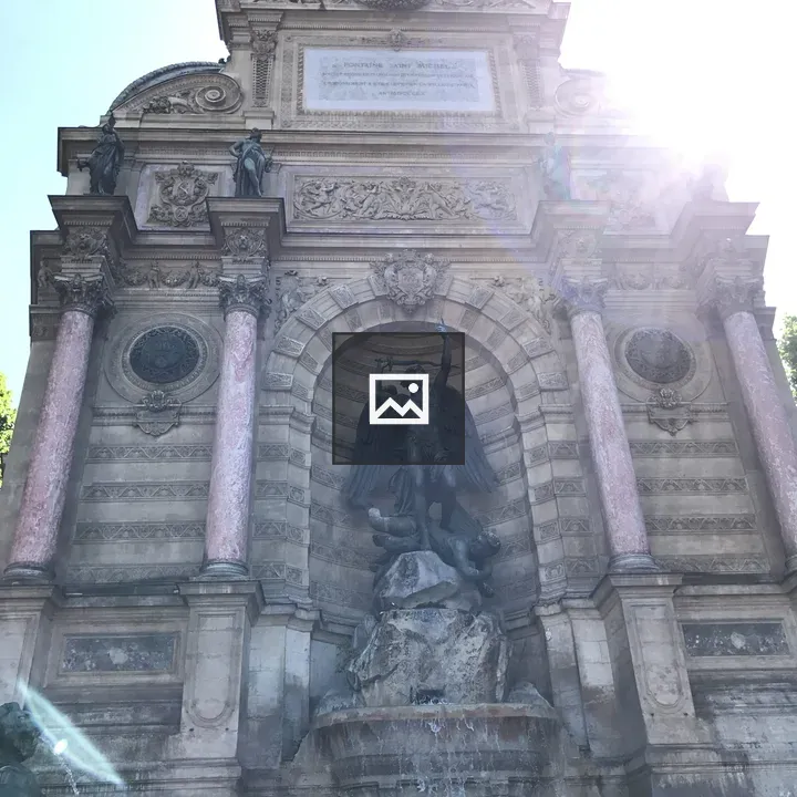 Fontaine Saint-Michel in Paris