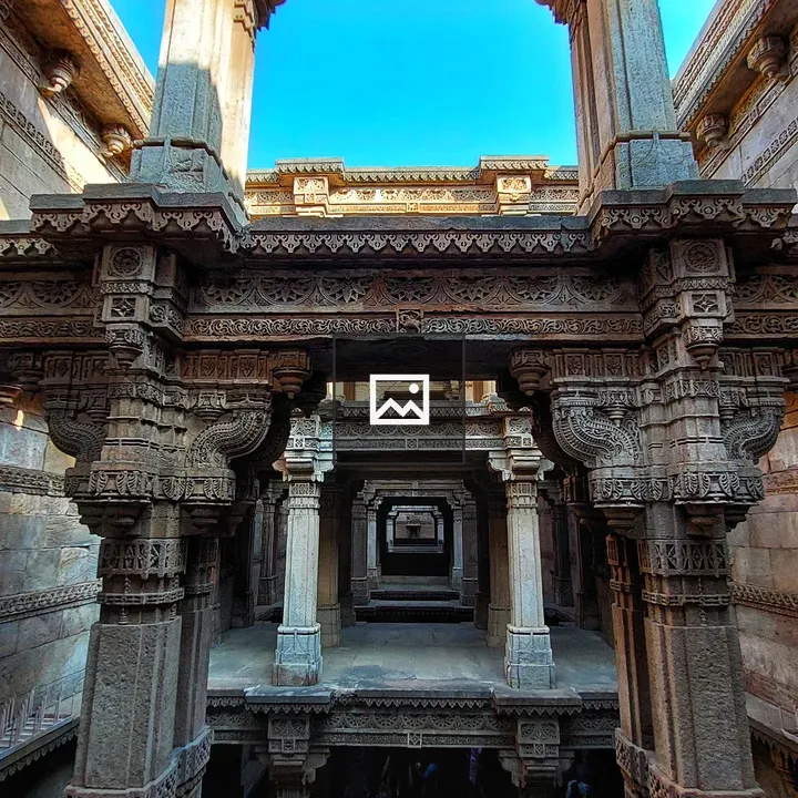 Adalaj Stepwell