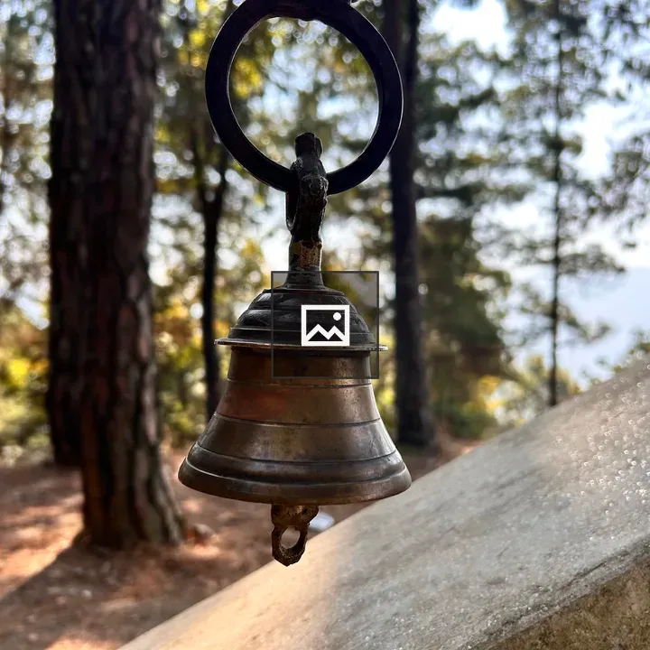 Bell hanging ornament