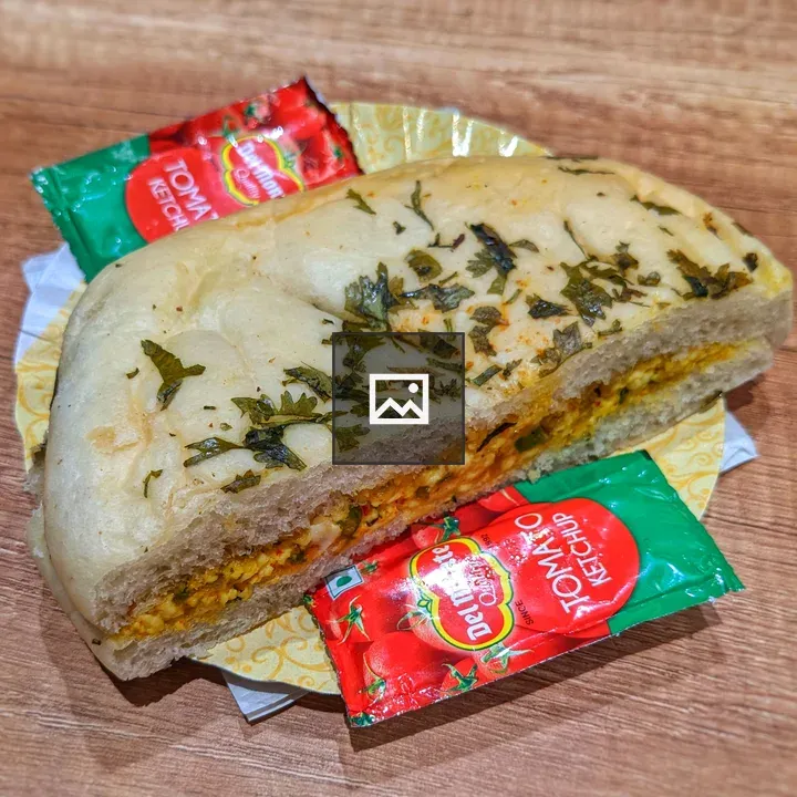 Paneer kulcha on plate