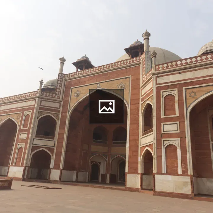 Mosque beside the Taj Mahal