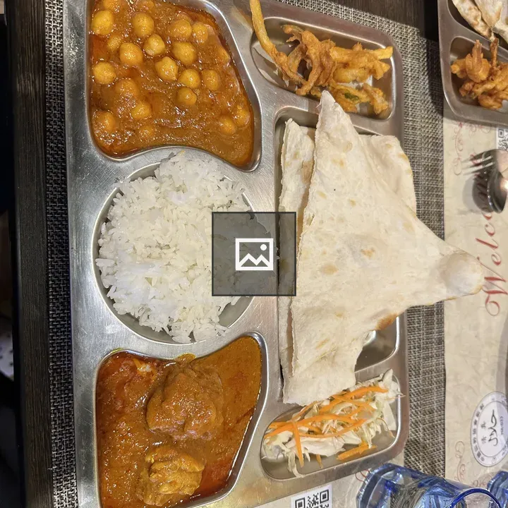 Lunch plate with rice and meat