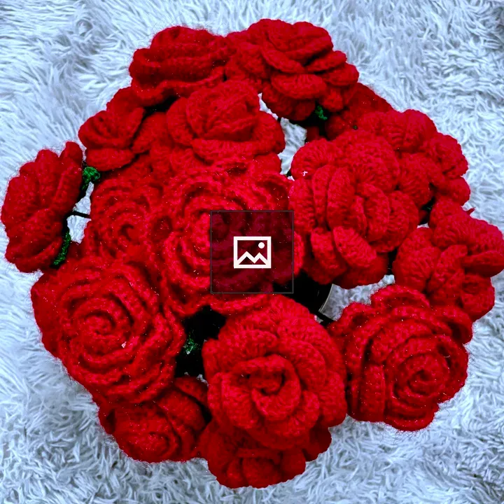 Red crocheted rose bouquet