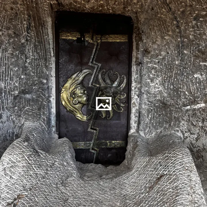 Sun and Moon Gods in Lima