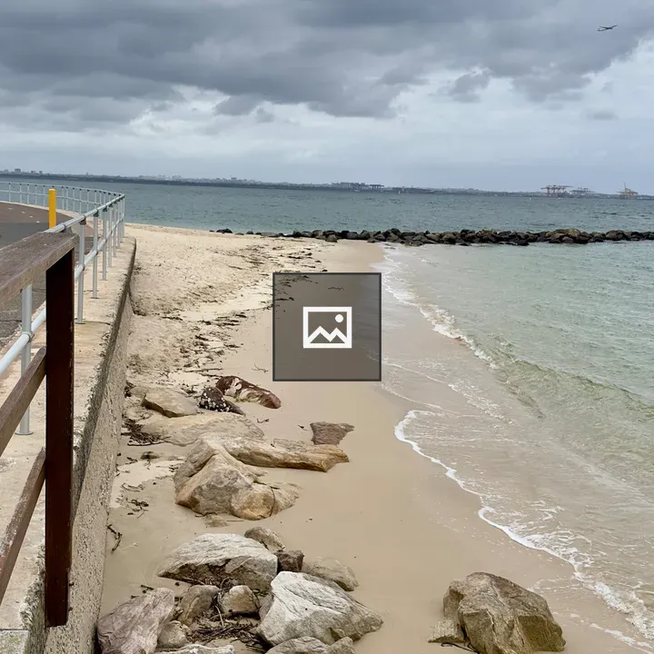 Dolls Point coastal scene