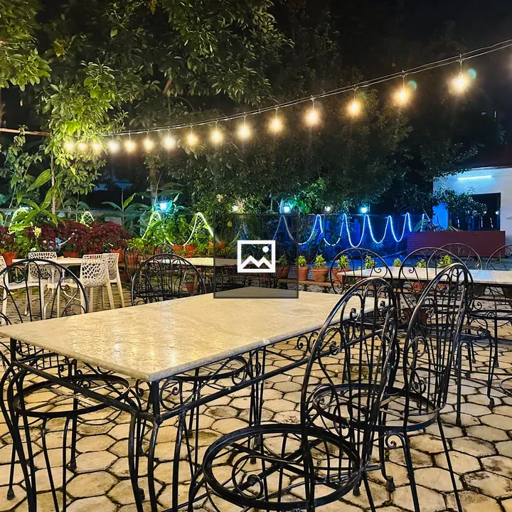 Restaurant table and chairs in Thamel