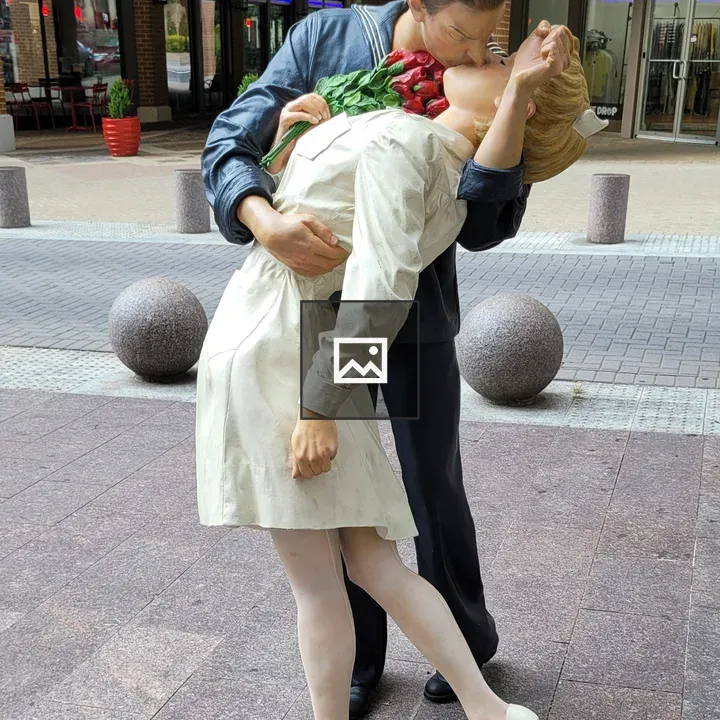Statue of Navy Man and Bride