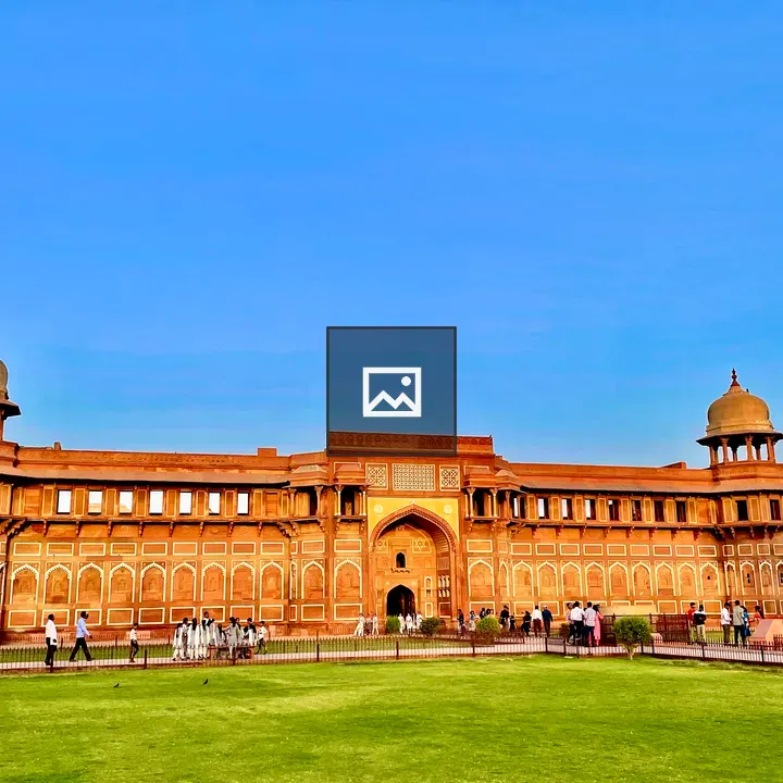 Inside view of Agra Fort complex