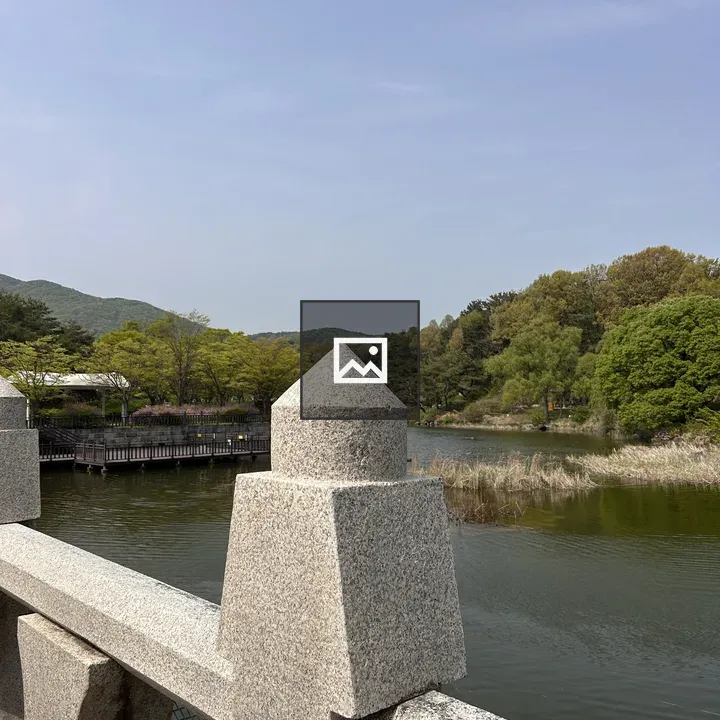 Granite railing with decorative pillar
