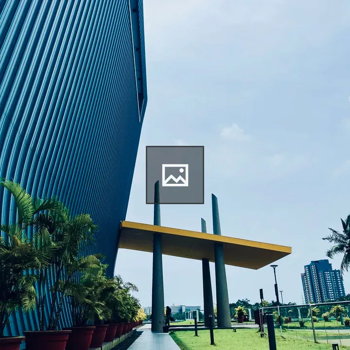 Highrise in Cyberpark