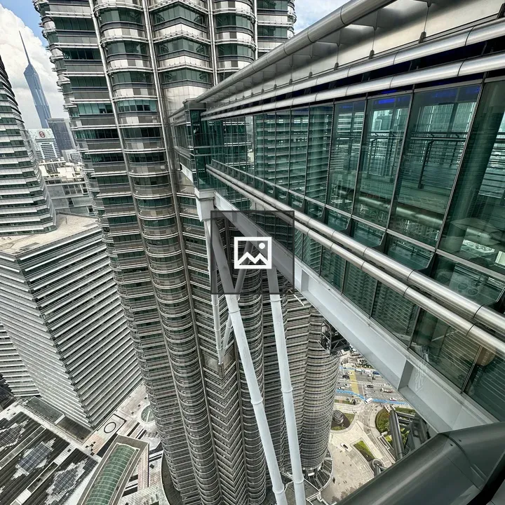 Skybridge to Petronas Towers