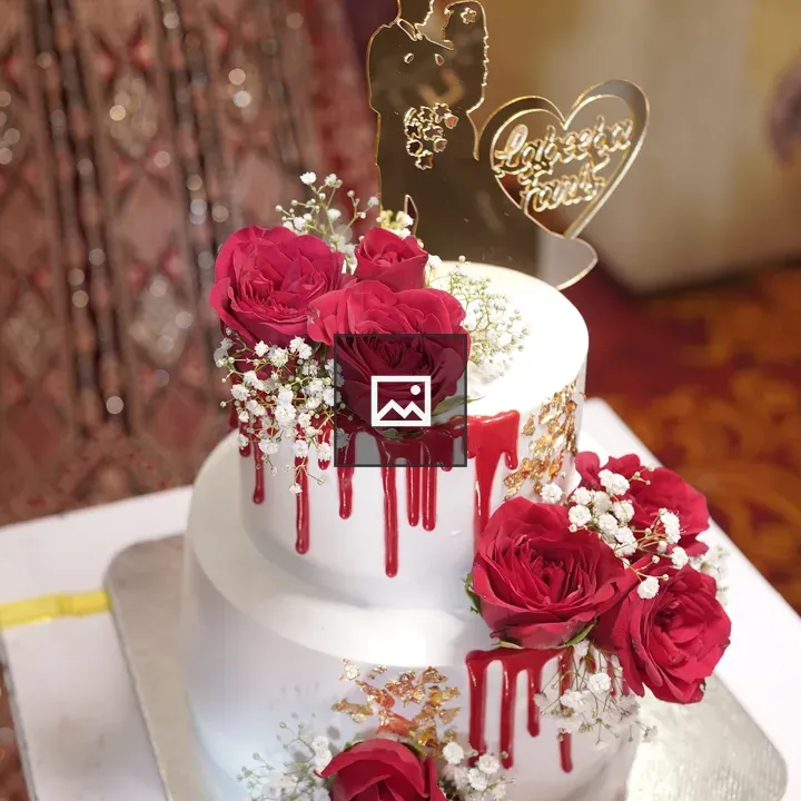 Red colour cake