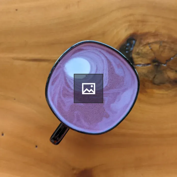 Ube latte