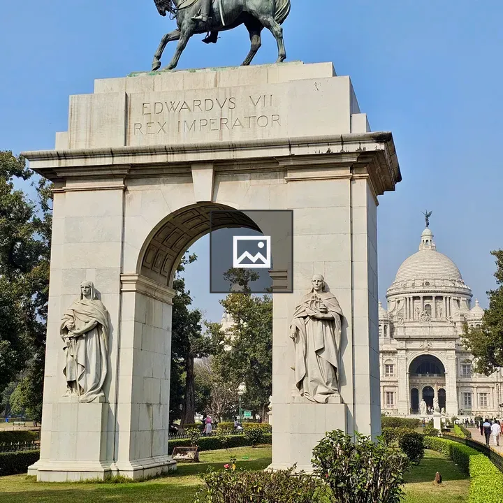 Edward VII Memorial Arch View