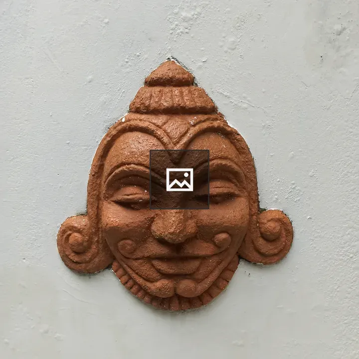 Mud Face Wall Art