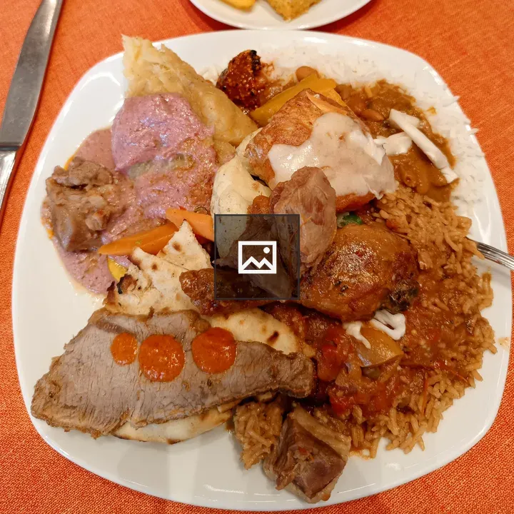 Top-down Roast Beef Plate