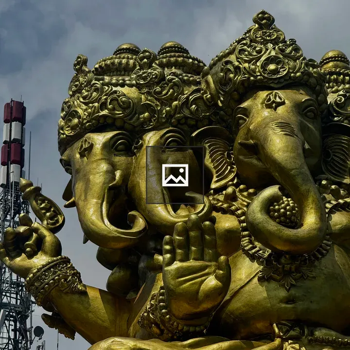 Ganesh statue in brass sculpture