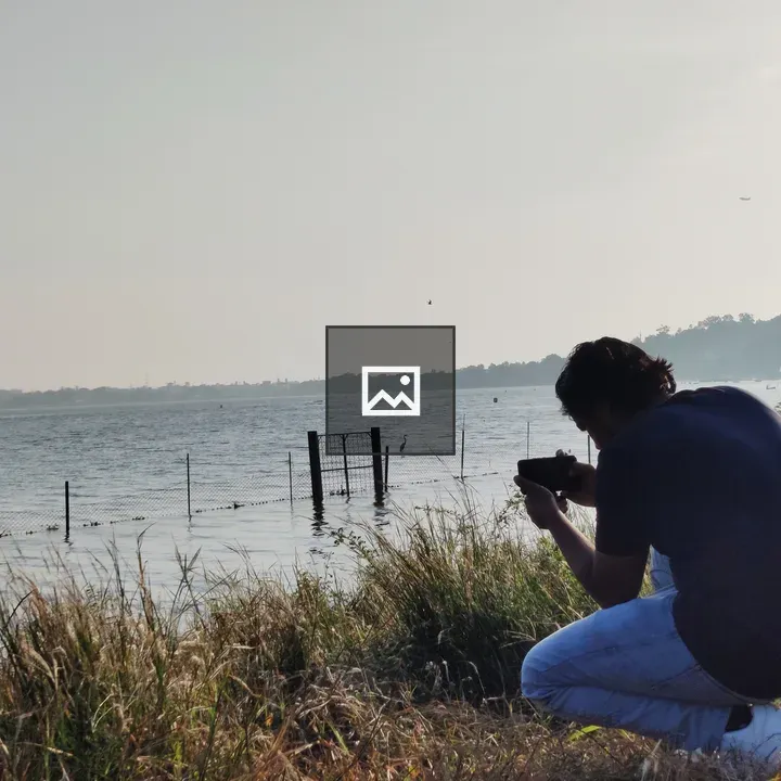 Photographer at Lake Bank in Bhopal