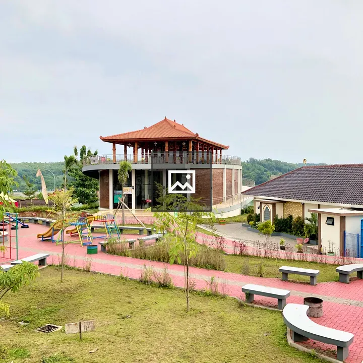 Public space playground Waduk Cacaban