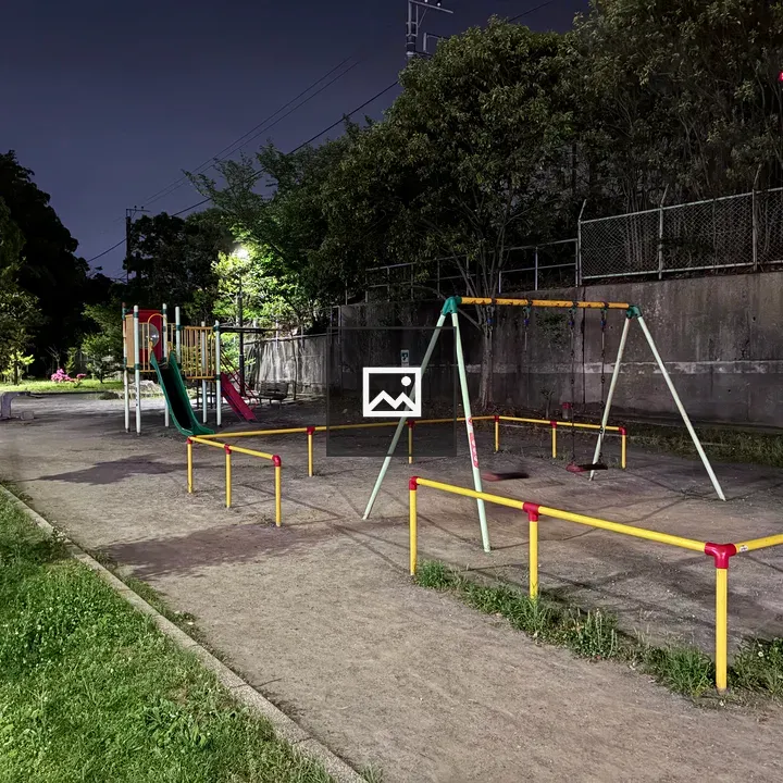 Quiet playground at Shin-Chiba Park
