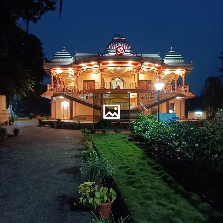 Vivekananda Ashram at Night