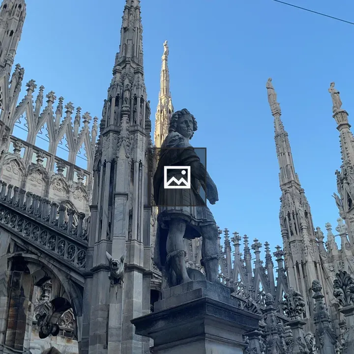 Roof guard at Duomo di Milano