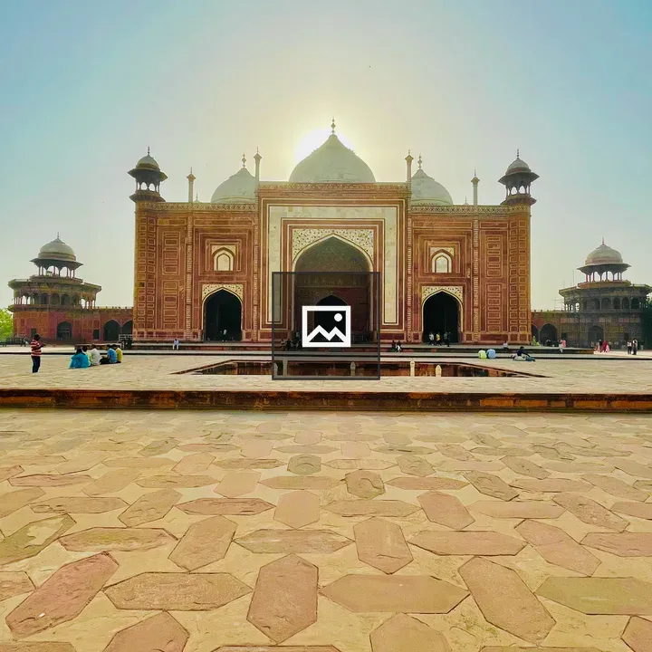 Sunrise at Taj Mahal Complex