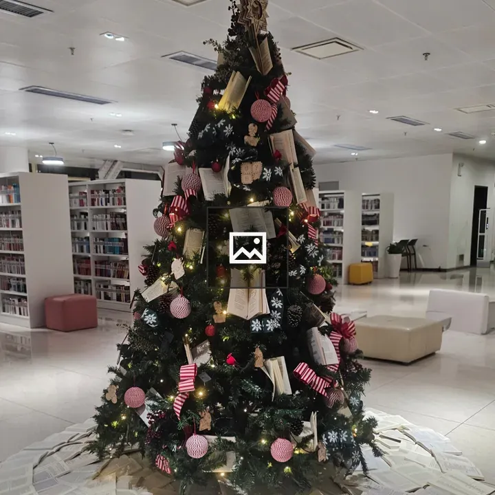 Christmas Tree in Modern Library
