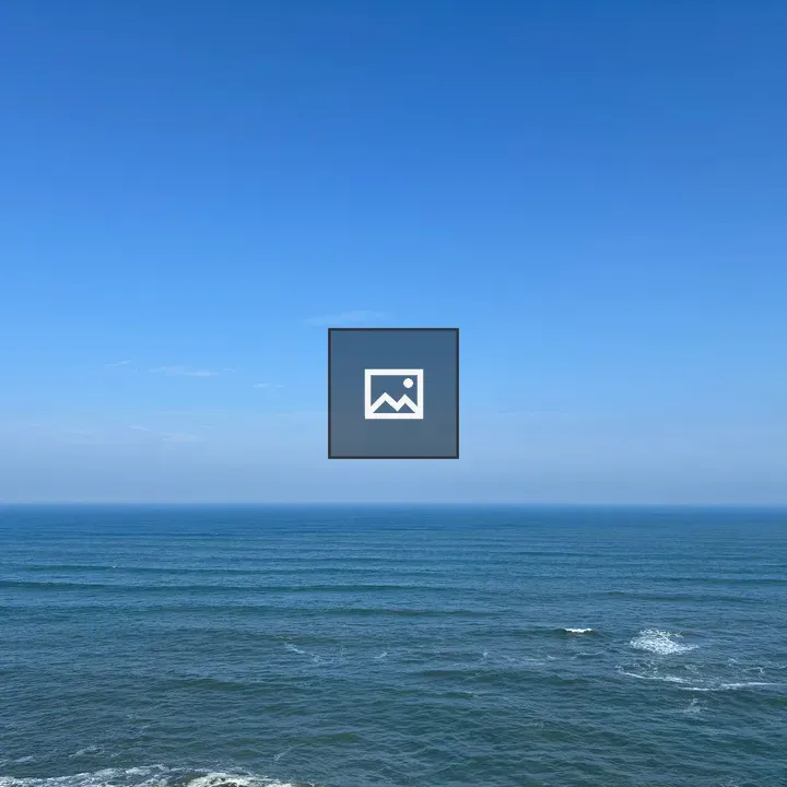 Blue Ocean Horizon