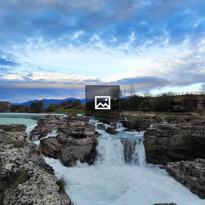 Niagara Falls View in Montenegro