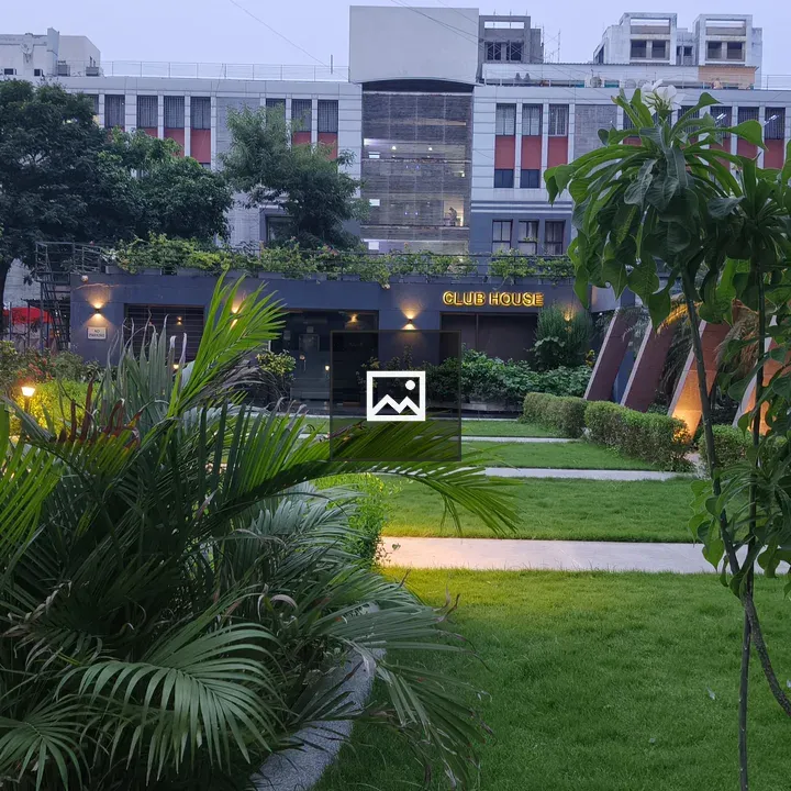 Green Garden with Club House