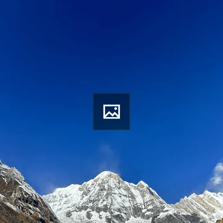 Aanapurna Basecamp Snow Peak