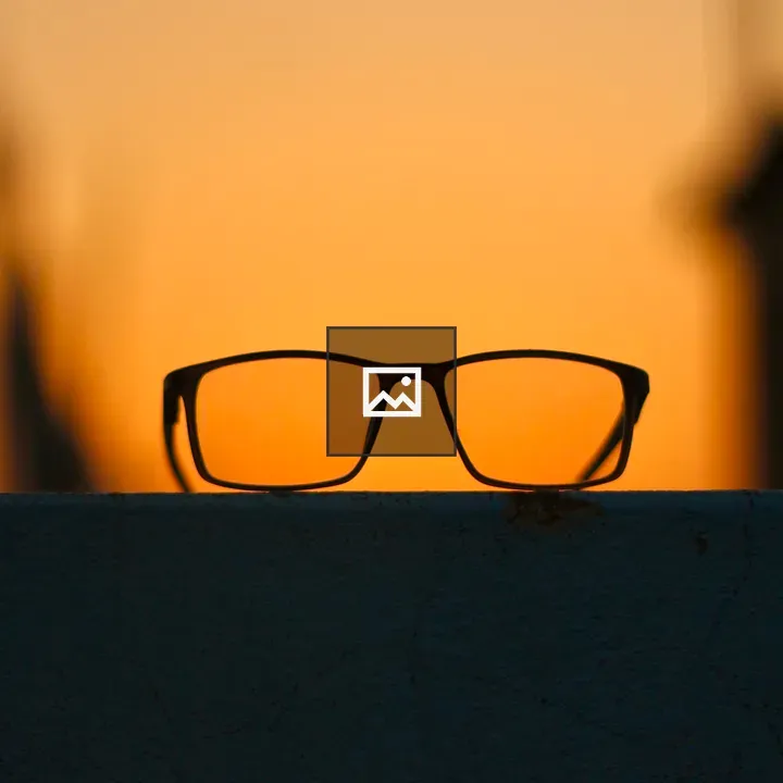 Setting sun focus on objects
