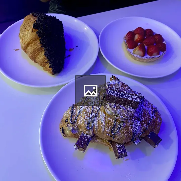 Three dessert plates scene