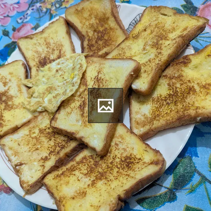 Golden brown French toast slices