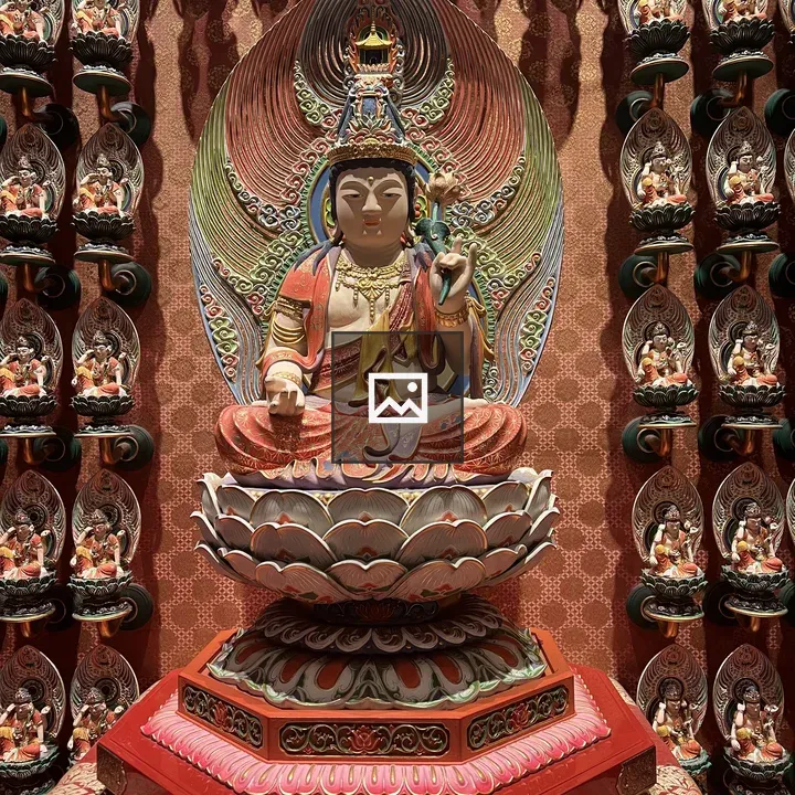Buddha Statues on Lotus Pedestal