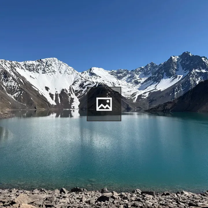 El Yeso Reservoir landscape