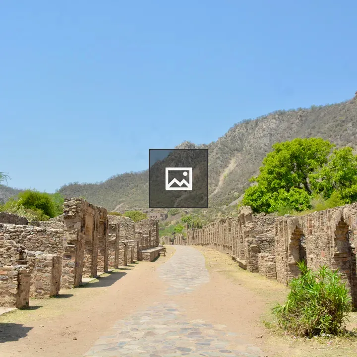 Narrow stone path at Bhangarh Fort