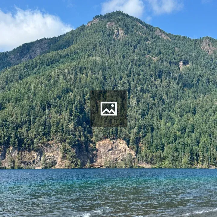Lake Crescent View in Washington
