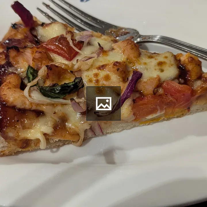 Pizza slice on plate
