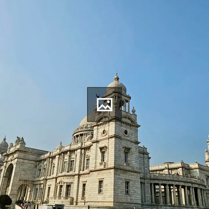 Side view of Victoria Memorial