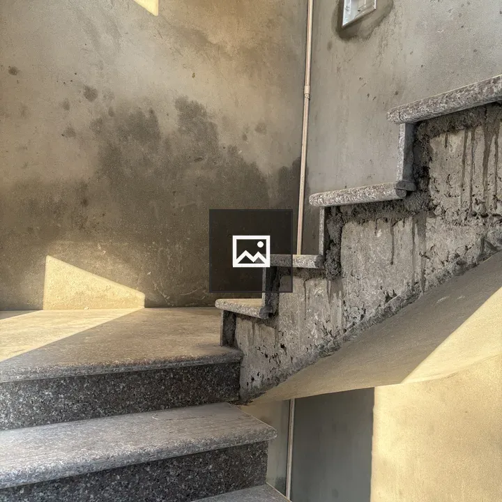 Staircase with granite steps