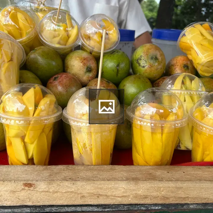 Mangoes at Street Vendor Stall