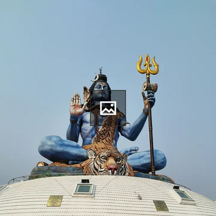 Pumdikot Shiva statue