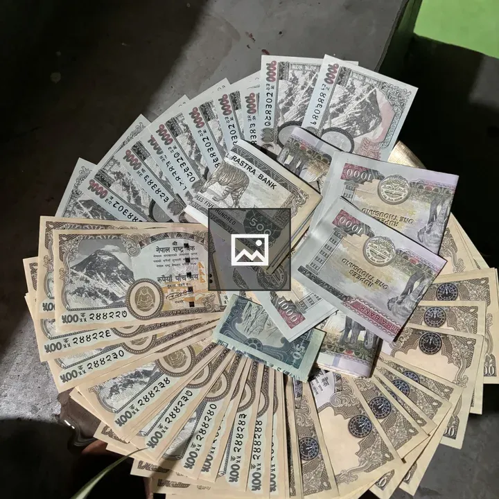Banknotes arranged in circle