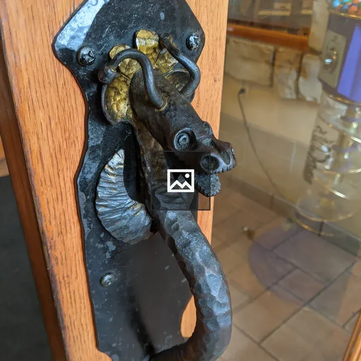 Dragon-shaped Door Handle